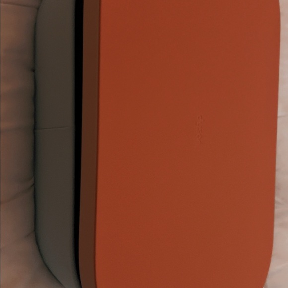 Dyson Hair Styling tool - Picture 2 of 4